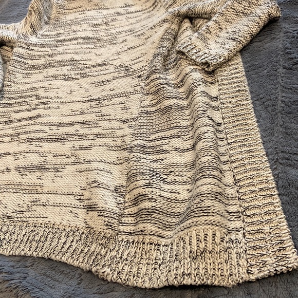 FOXY jeans hooded knit open cardigan with little silver threads - Picture 12 of 15